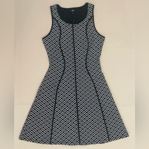 Mossimo striking sleeveless dress - Picture 1 of 9